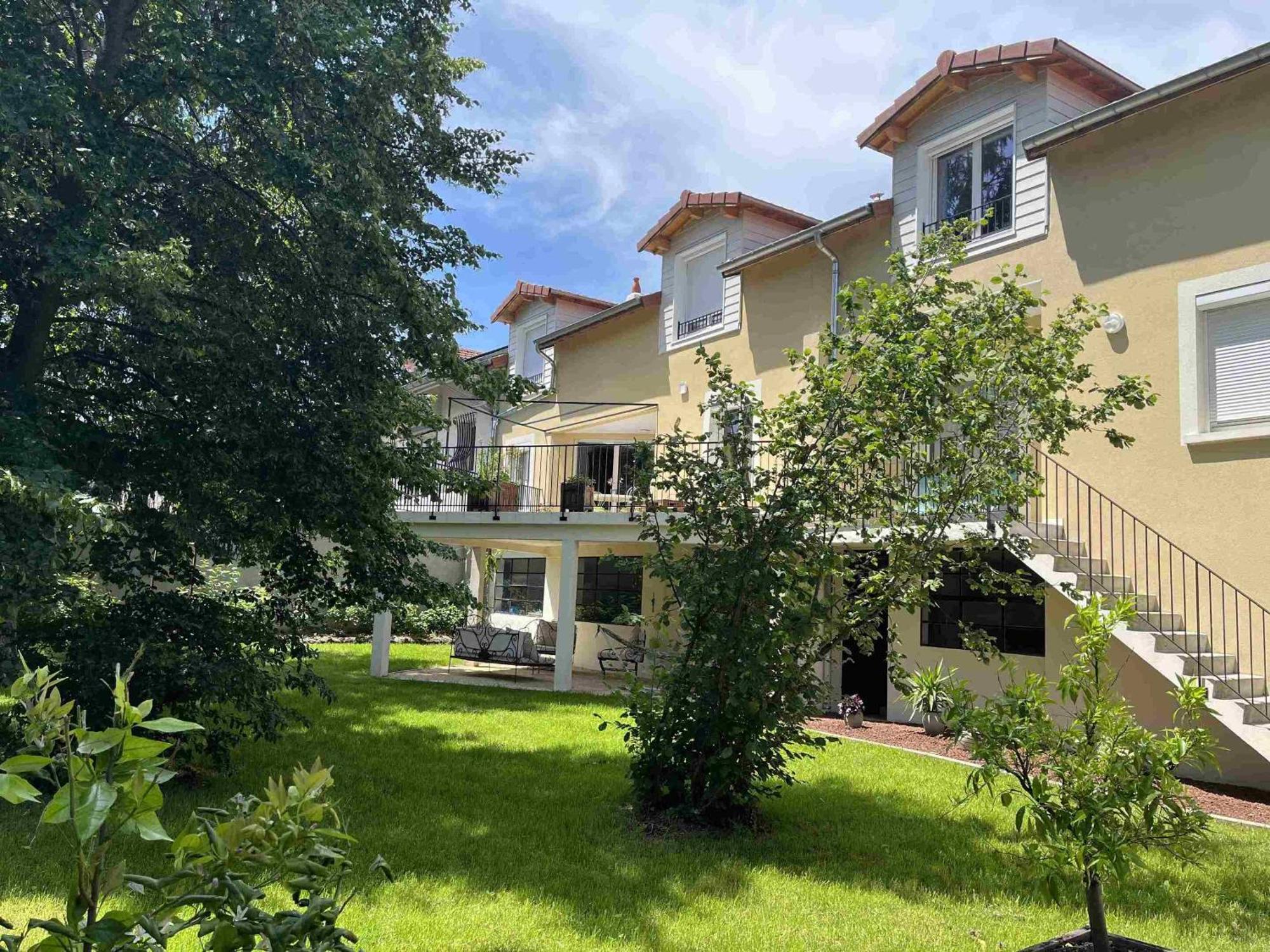 Le Jardin Du Dolaizon Bed & Breakfast Le Puy-en-Velay Bagian luar foto