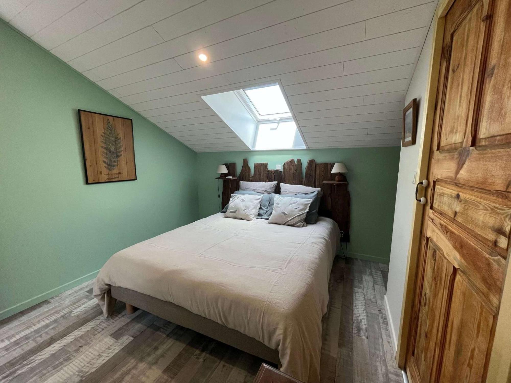 Le Jardin Du Dolaizon Bed & Breakfast Le Puy-en-Velay Ruang foto